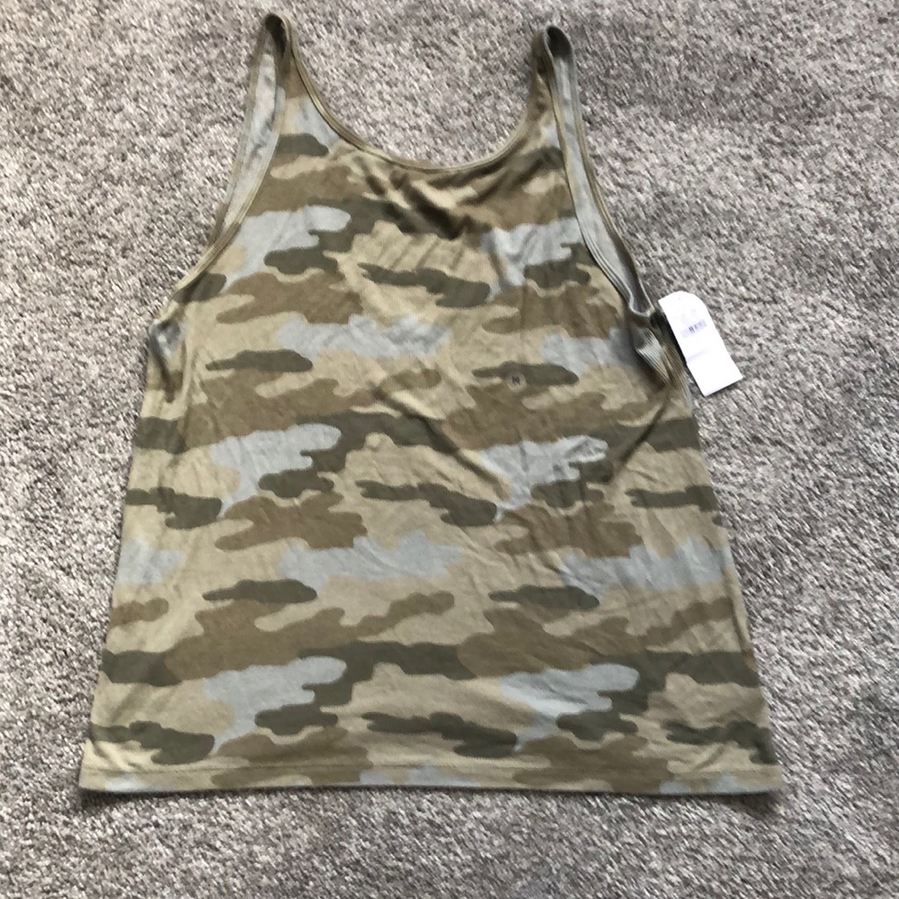American Eagle high neck scoop back camo tank top
